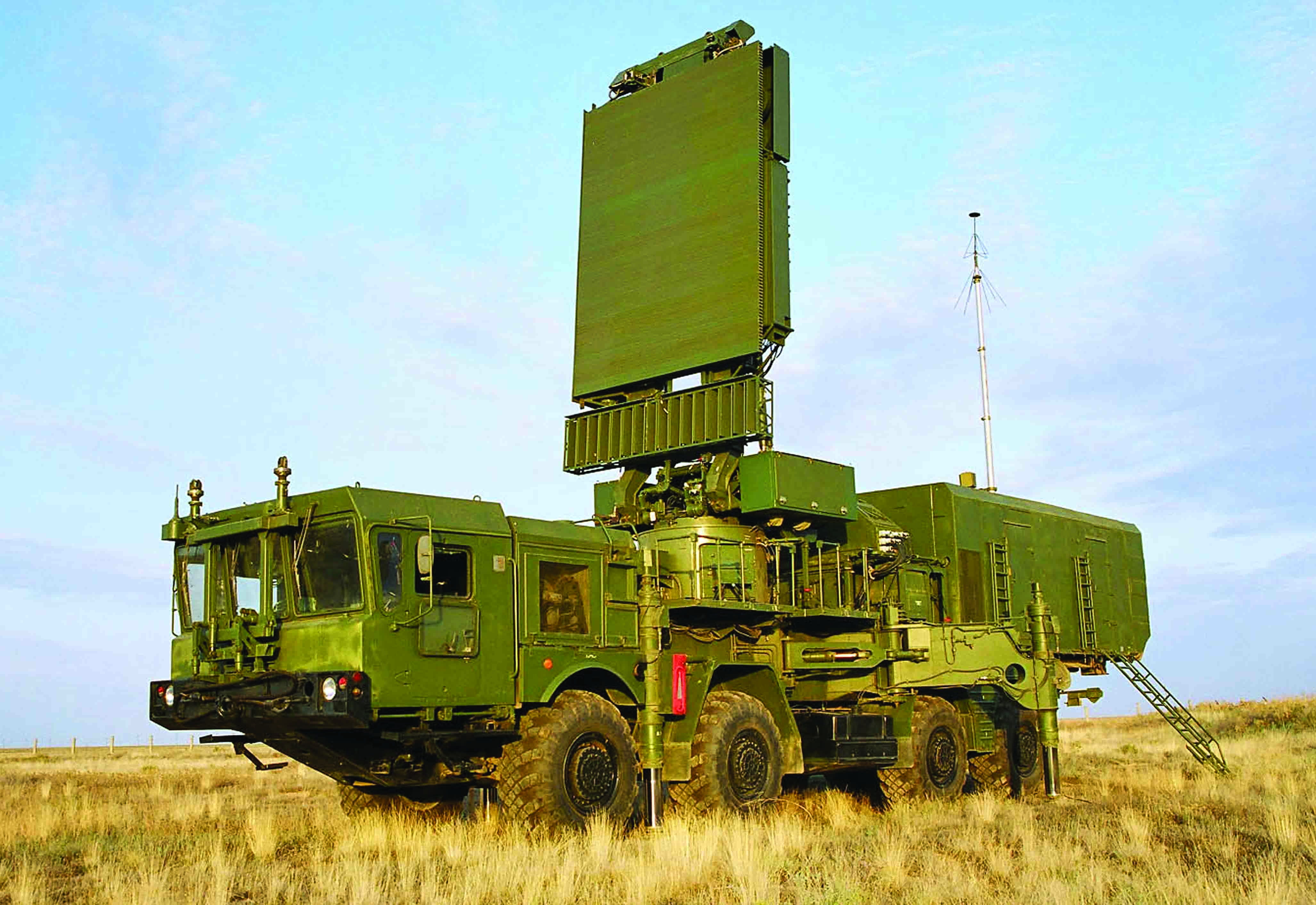 Radar system. Радиолокационная ракета. Радар радиолокационной станции. Машины радиолокационные в Украине. Trml 4 d ПВО.